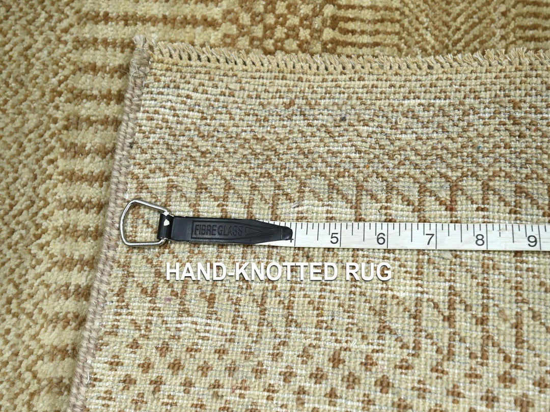 2'0" x 3'0" New Hand Knotted Beige Wool Rectangle Oriental Rug - MOA10276642