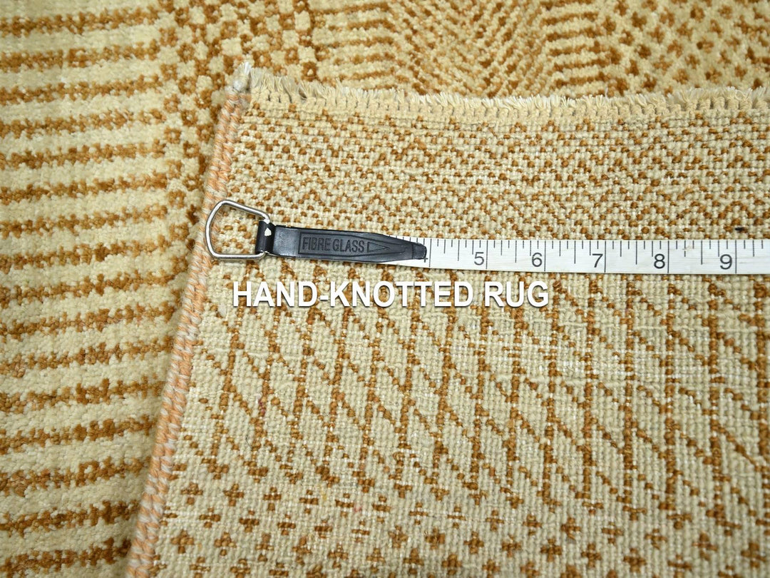 2'0" x 3'0" New Hand Knotted Beige Wool Rectangle Oriental Rug - MOA10276643