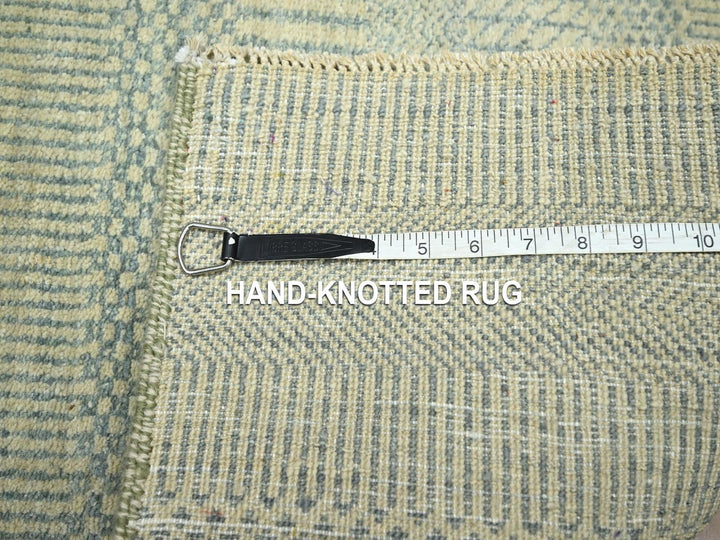 2'0" x 3'0" New Hand Knotted Beige Wool Rectangle Oriental Rug - MOA10276646