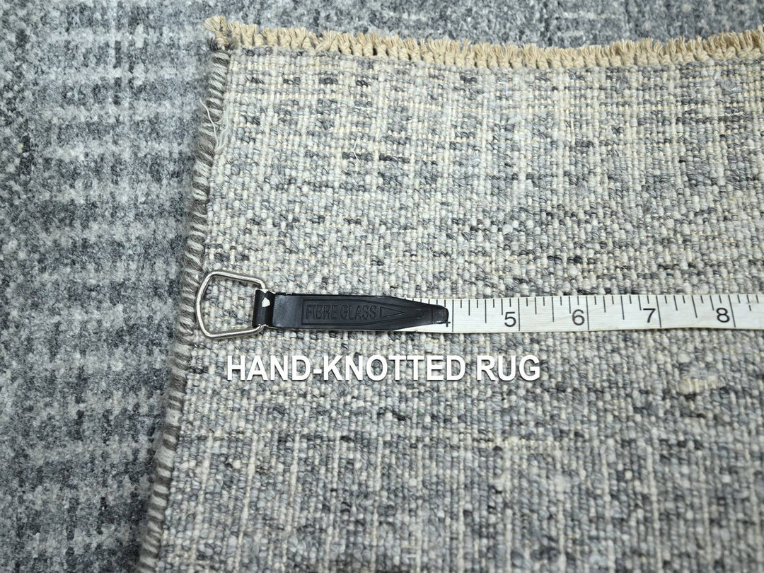 2'0" x 3'0" New Hand Knotted Grey Wool Rectangle Oriental Rug - MOA10276656