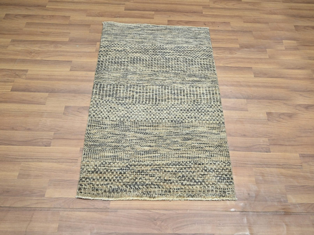 2'0" x 3'0" New Hand Knotted Beige Wool Rectangle Oriental Rug - MOA10276657