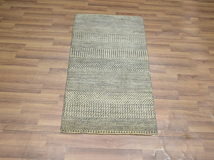 2'0" x 3'0" New Hand Knotted Beige Wool Rectangle Oriental Rug - MOA10276658