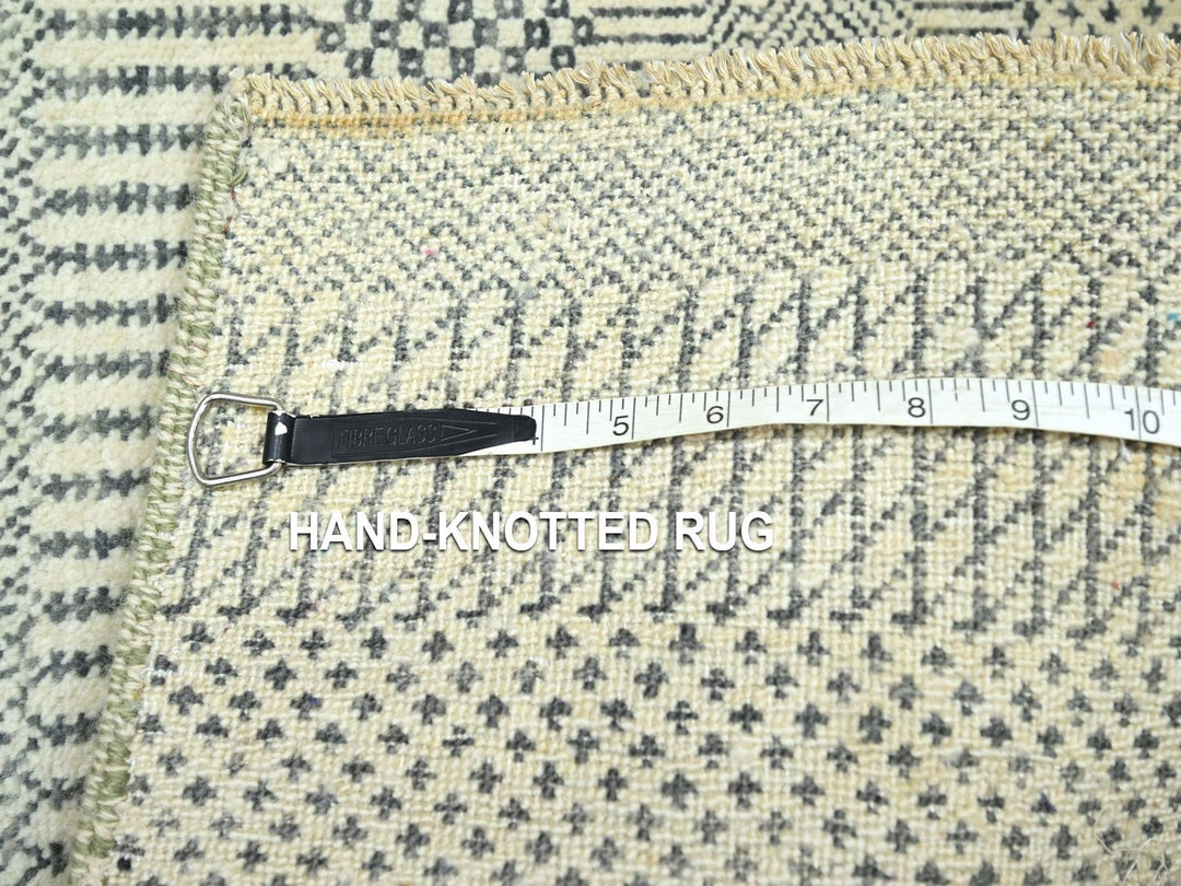 2'0" x 3'0" New Hand Knotted Grey Wool Rectangle Oriental Rug - MOA10276660