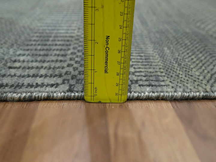 2'0" x 3'0" New Hand Knotted Grey Wool Rectangle Oriental Rug - MOA10276665