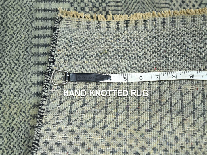 2'0" x 3'0" New Hand Knotted Grey Wool Rectangle Oriental Rug - MOA10276669