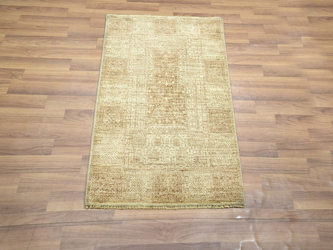 2'0" x 3'0" New Hand Knotted Beige Wool Rectangle Oriental Rug - MOA10276675