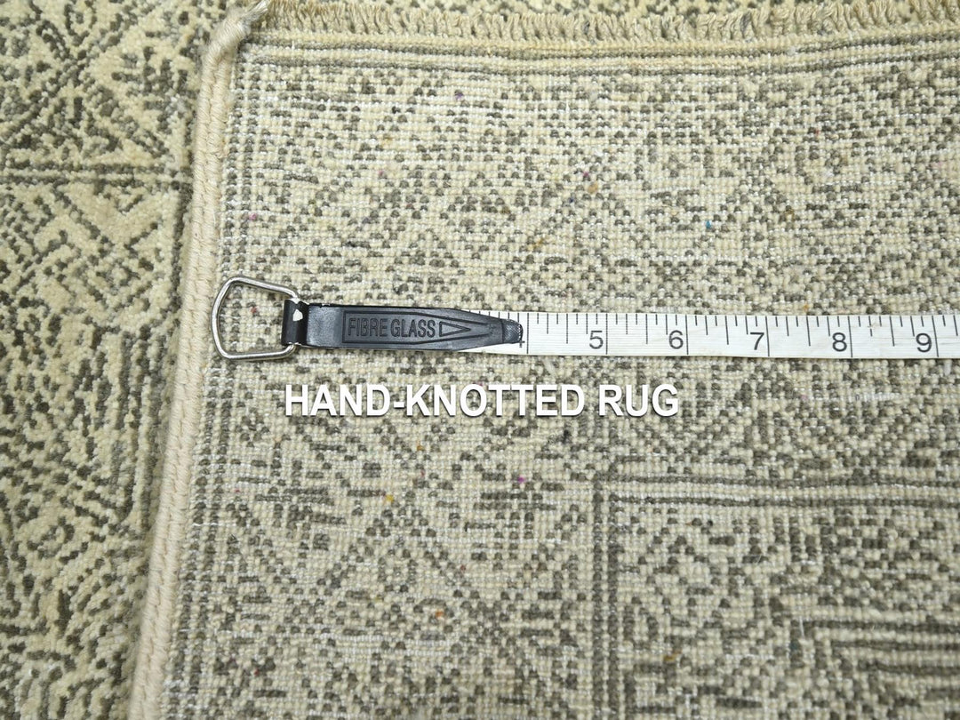 2'0" x 3'0" New Hand Knotted Beige Wool & Silk Rectangle Oriental Rug - MOA10276678