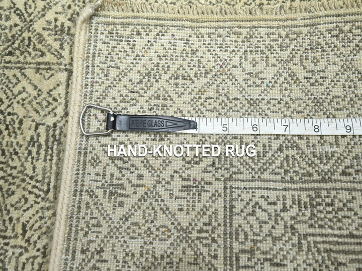 2'0" x 3'0" New Hand Knotted Beige Wool & Silk Rectangle Oriental Rug - MOA10276678