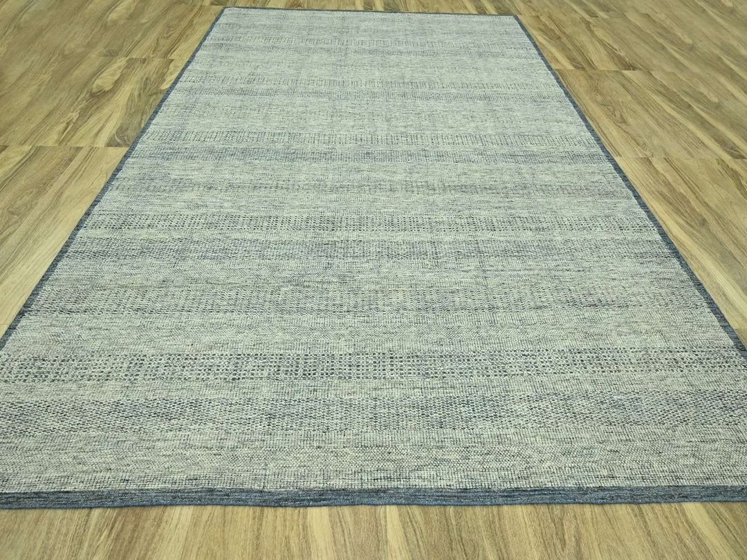 9'11" x 13'9" New Hand Knotted Blue Wool Rectangle Oriental Rug - MOA10276697
