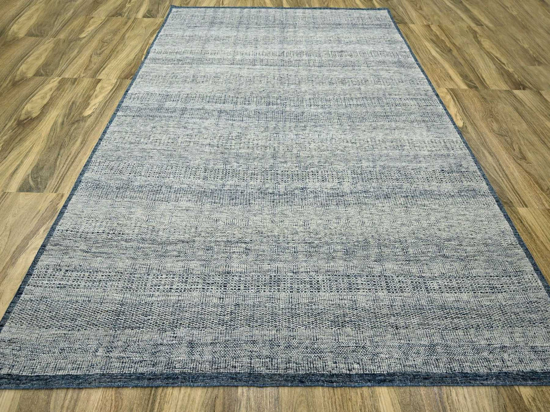 9'0" x 11'11" New Hand Knotted Blue Wool Rectangle Oriental Rug - MOA10276706