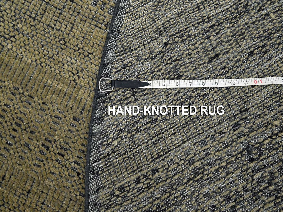 6'1" x 6'1" New Hand Knotted Brown Wool Round Oriental Rug - MOA10276730
