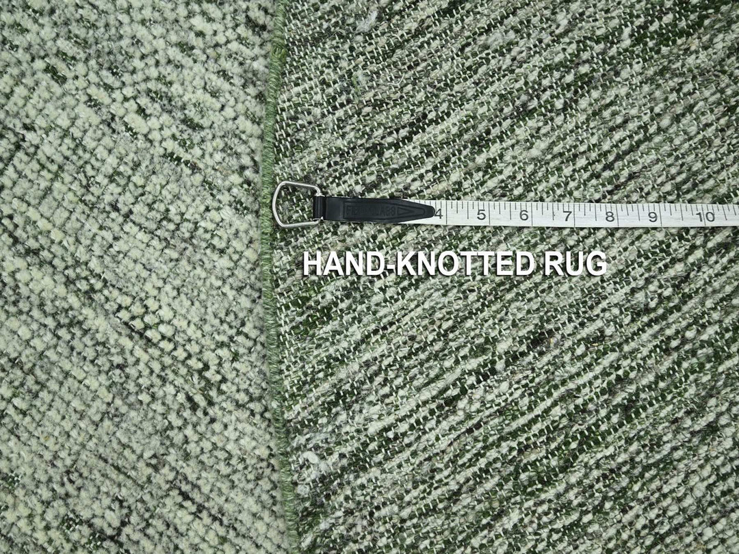 5'11" x 6'0" New Hand Knotted Green Wool Round Oriental Rug - MOA10276732