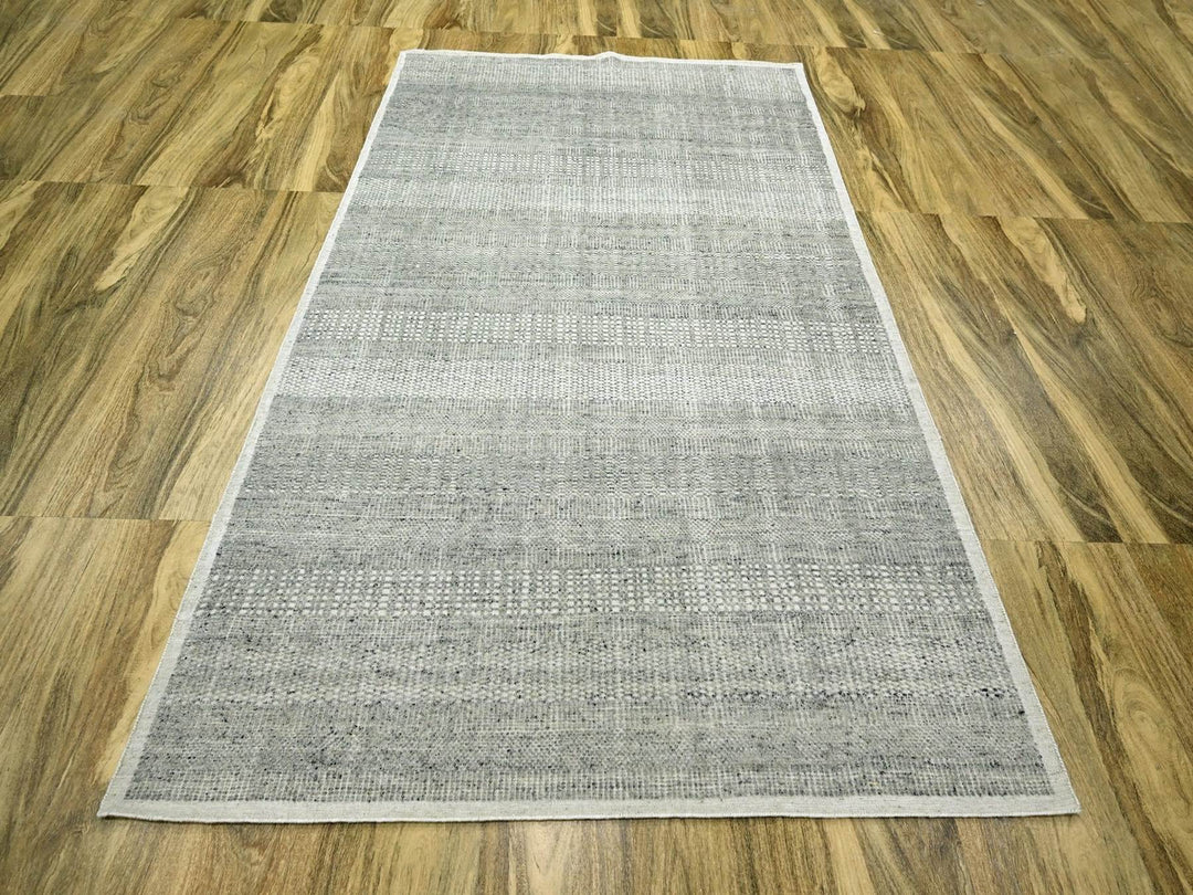 5'11" x 9'0" New Hand Knotted Grey Wool Rectangle Oriental Rug - MOA10276735