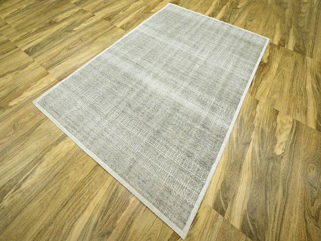 6'1" x 9'0" New Hand Knotted Grey Wool Rectangle Oriental Rug - MOA10276736