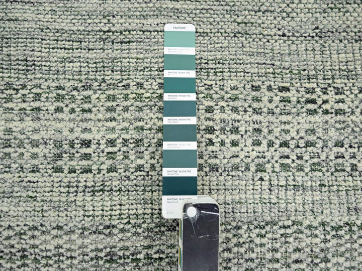 2'6" x 11'10" New Hand Knotted Green Wool Runner Oriental Rug - MOA10276740