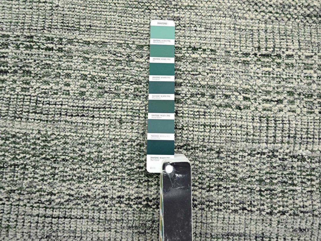 2'6" x 10'0" New Hand Knotted Green Wool Runner Oriental Rug - MOA10276741