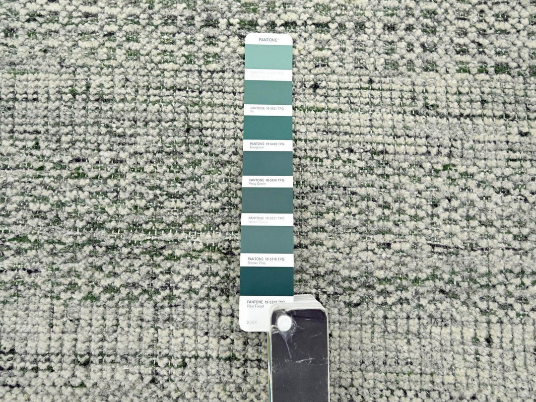 2'6" x 6'0" New Hand Knotted Green Wool Runner Oriental Rug - MOA10276743