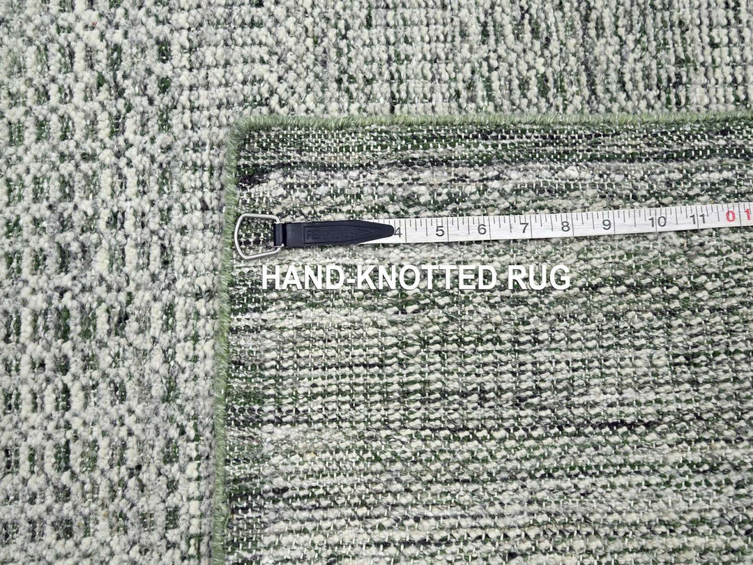 2'6" x 6'0" New Hand Knotted Green Wool Runner Oriental Rug - MOA10276743
