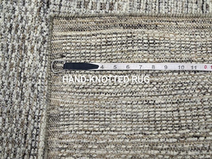 2'8" x 7'10" New Hand Knotted Brown Wool Runner Oriental Rug - MOA10276746