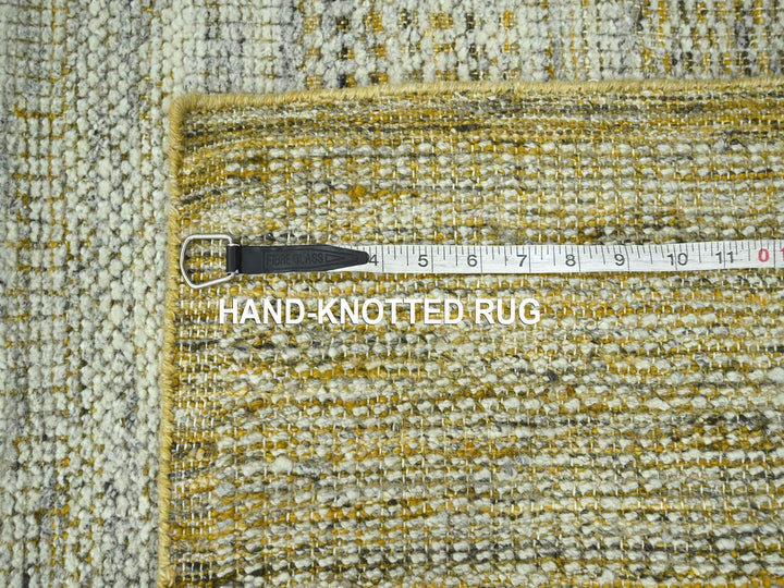 2'6" x 9'11" New Hand Knotted Yellow Wool Runner Oriental Rug - MOA10276753