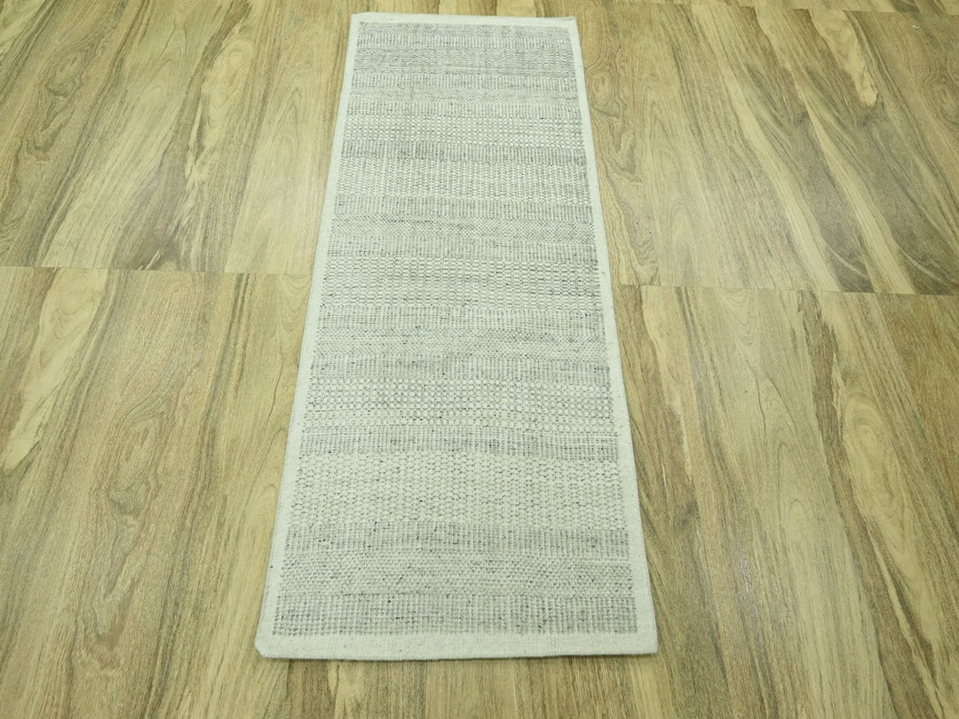 2'8" x 6'3" New Hand Knotted Grey Wool Runner Oriental Rug - MOA10276763