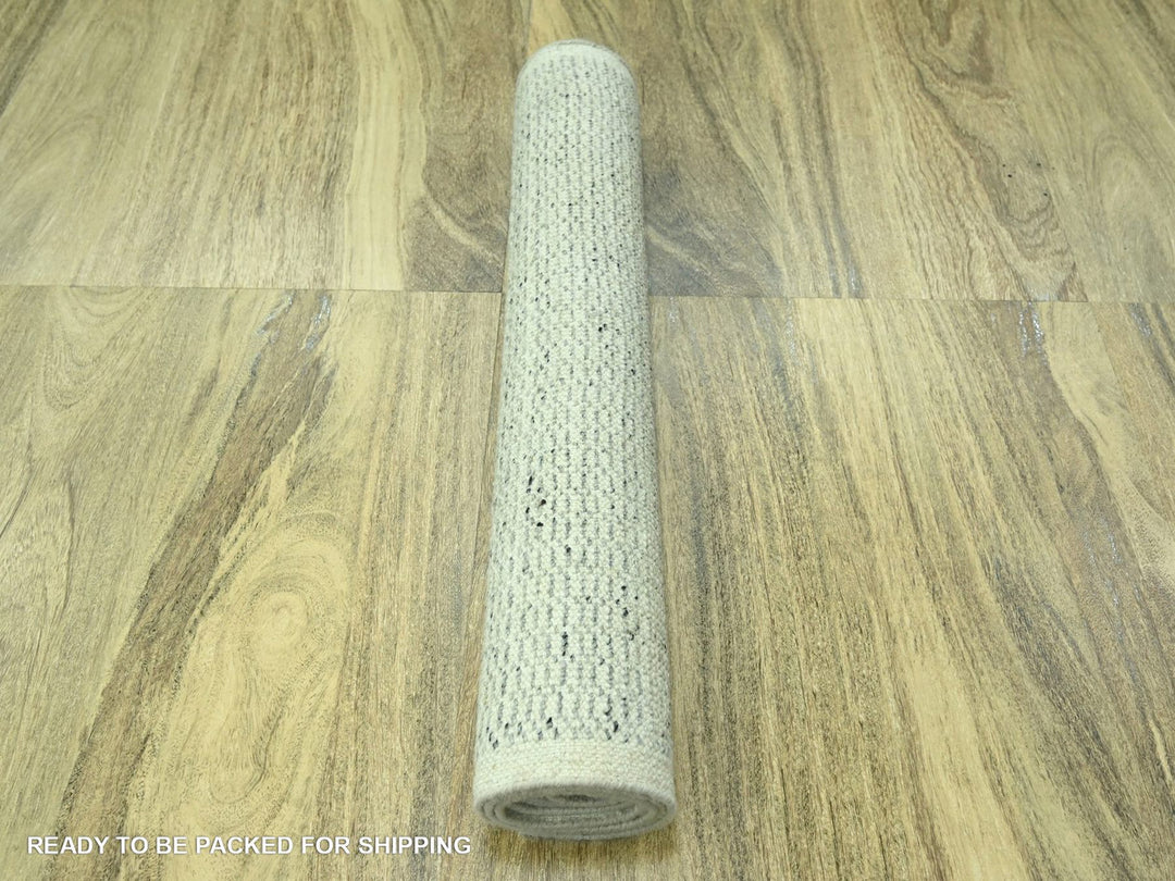 2'8" x 6'3" New Hand Knotted Grey Wool Runner Oriental Rug - MOA10276763