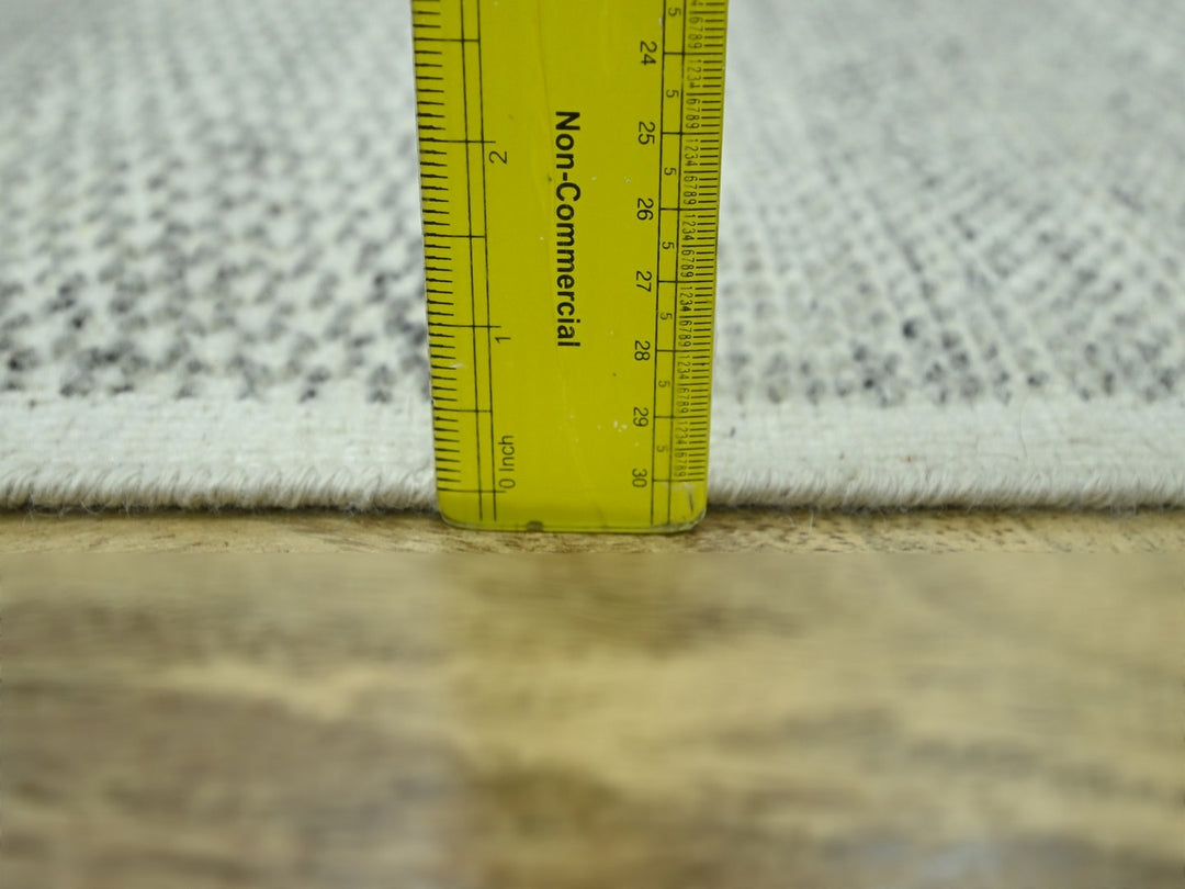 2'7" x 6'4" New Hand Knotted Grey Wool Runner Oriental Rug - MOA10276764