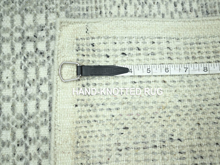 2'0" x 3'0" New Hand Knotted Grey Wool Rectangle Oriental Rug - MOA10276779