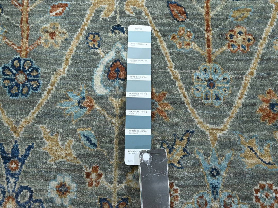 8'10" x 11'11" New Hand Knotted Green Wool Rectangle Oriental Rug - MOA10276792