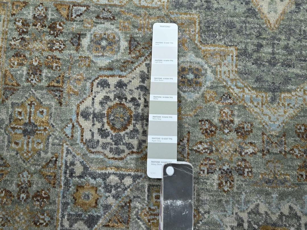 8'1" x 10'1" New Hand Knotted Green Wool Rectangle Oriental Rug - MOA10276800