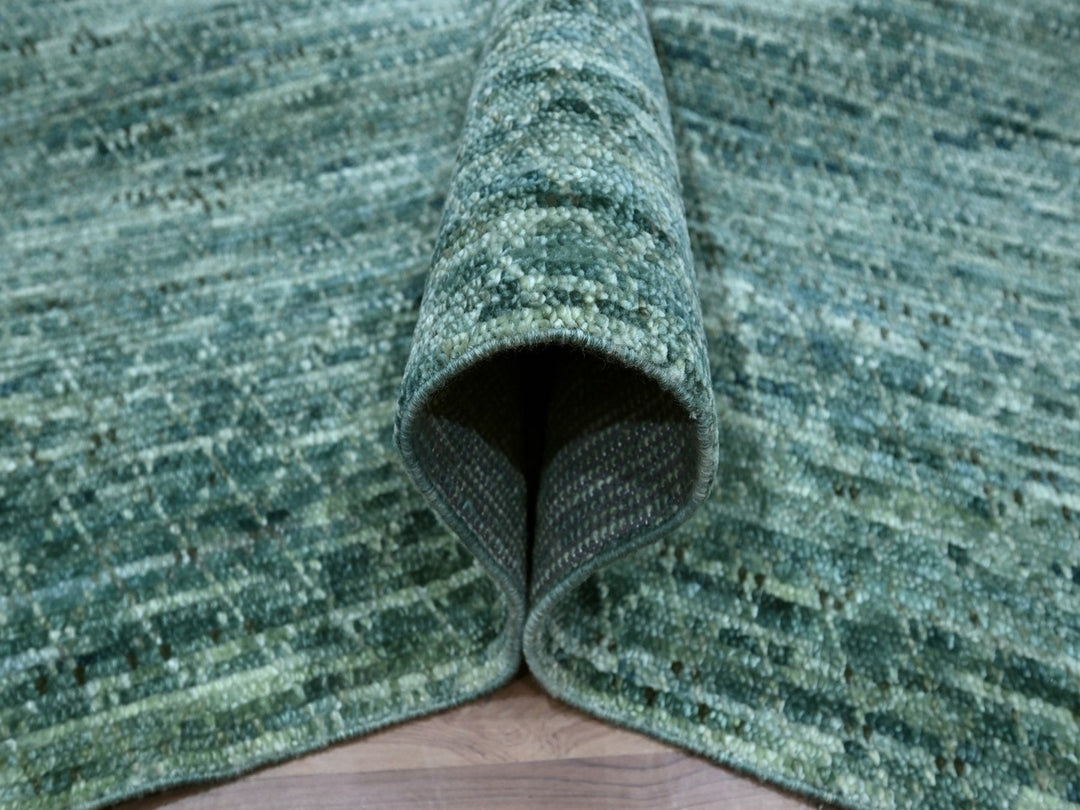 8'3" x 10'3" New Hand Knotted Green Wool Rectangle Oriental Rug - MOA10276861