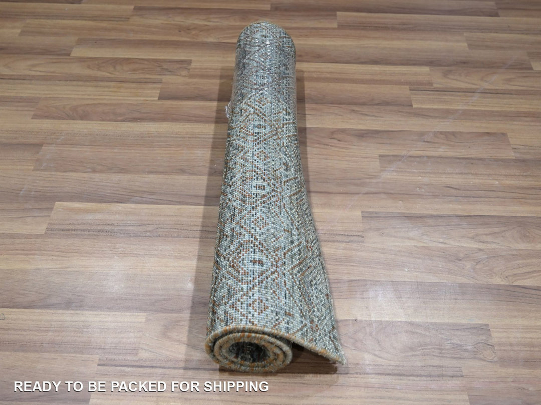 2'1" x 3'1" New Hand Knotted Grey Wool Rectangle Oriental Rug - MOA10276891