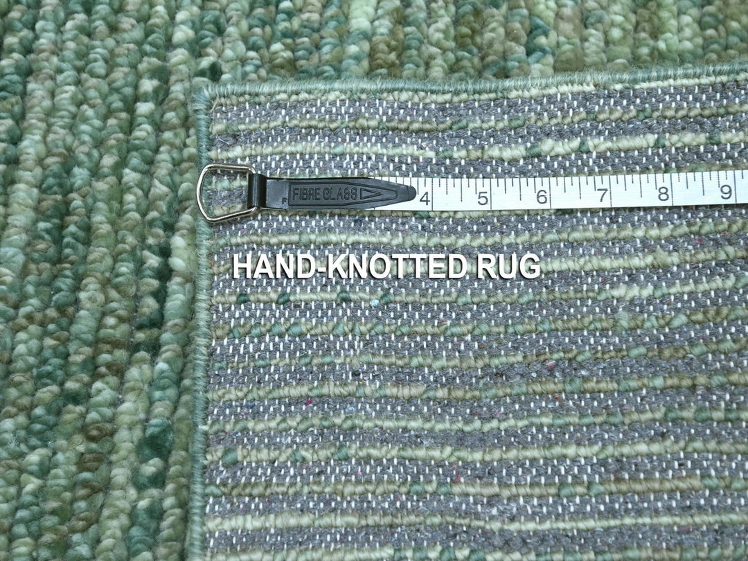 2'1" x 3'3" New Hand Knotted Green Wool Rectangle Oriental Rug - MOA10276902