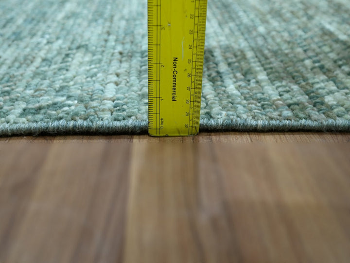 2'1" x 3'2" New Hand Knotted Green Wool Rectangle Oriental Rug - MOA10276904