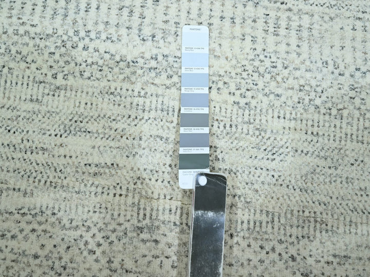 7'11" x 9'10" New Hand Knotted Green Wool Rectangle Oriental Rug - MOA10276916