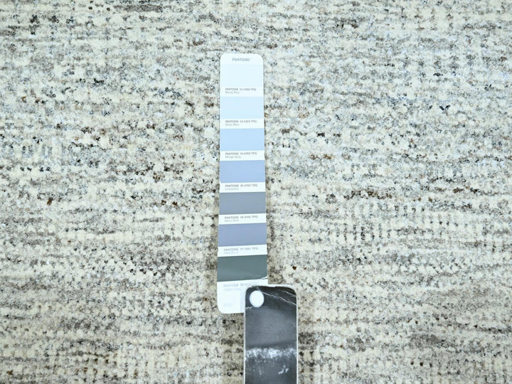 9'2" x 12'1" New Hand Knotted Grey Wool Rectangle Oriental Rug - MOA10276917