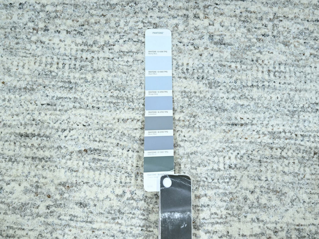 9'0" x 12'0" New Hand Knotted Grey Wool Rectangle Oriental Rug - MOA10276919