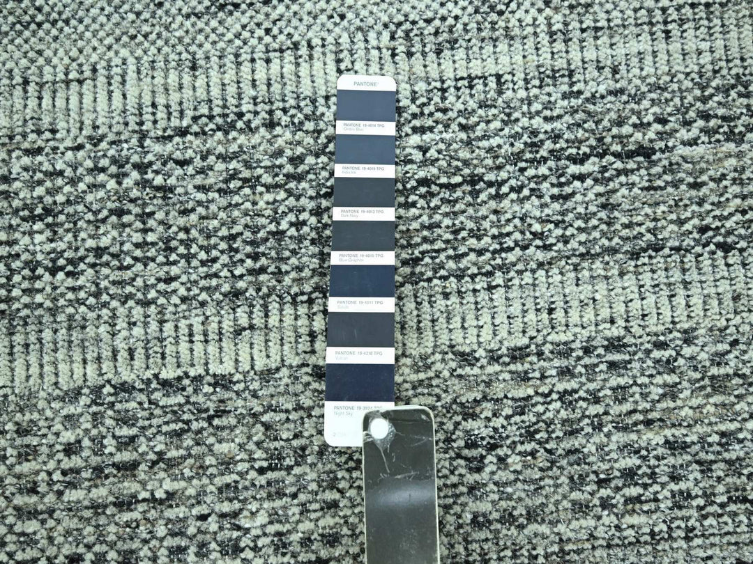 6'2" x 9'0" New Hand Knotted Black Wool Rectangle Oriental Rug - MOA10276954