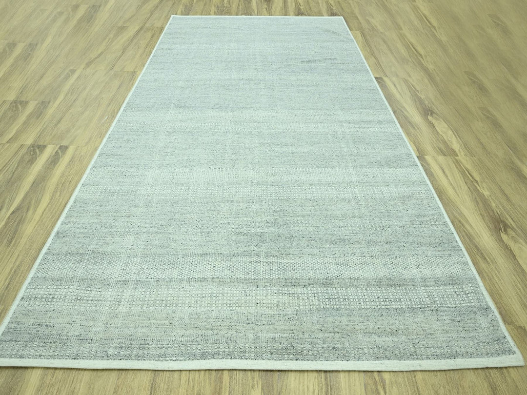 9'11" x 14'0" New Hand Knotted Grey Wool Rectangle Oriental Rug - MOA10276974