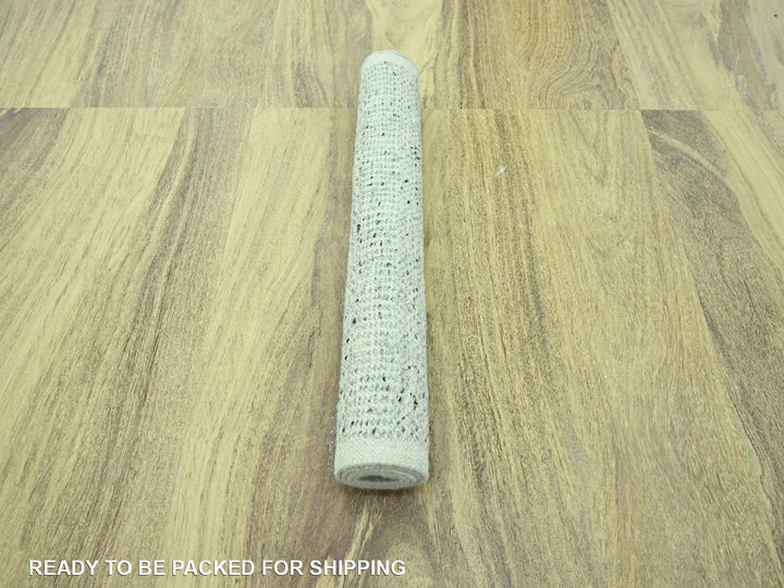 2'0" x 3'0" New Hand Knotted Grey Wool Rectangle Oriental Rug - MOA10276978