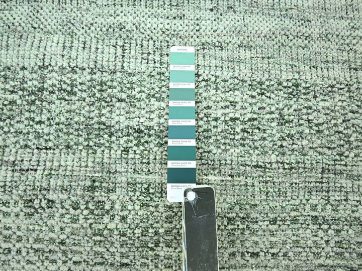 9'1" x 11'11" New Hand Knotted Green Wool Rectangle Oriental Rug - MOA10276984