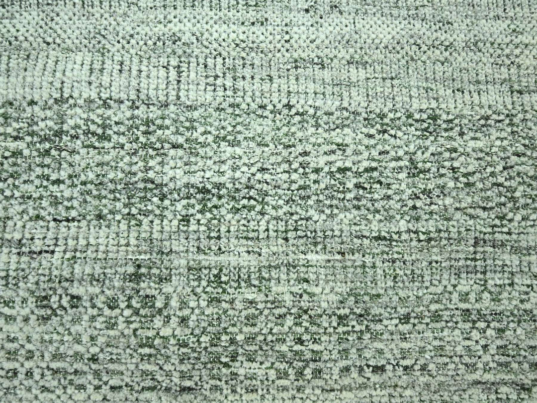 9'1" x 11'11" New Hand Knotted Green Wool Rectangle Oriental Rug - MOA10276984