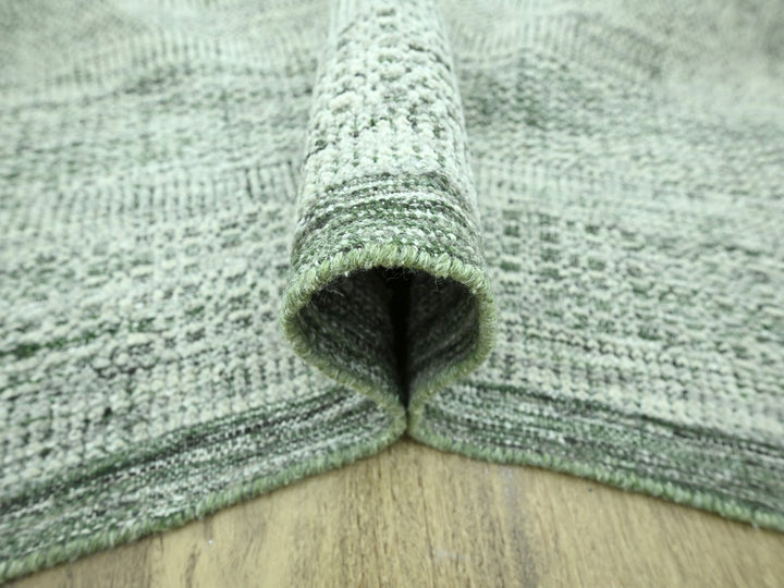 9'1" x 11'11" New Hand Knotted Green Wool Rectangle Oriental Rug - MOA10276985