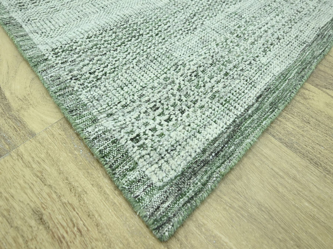 9'1" x 11'11" New Hand Knotted Green Wool Rectangle Oriental Rug - MOA10276985