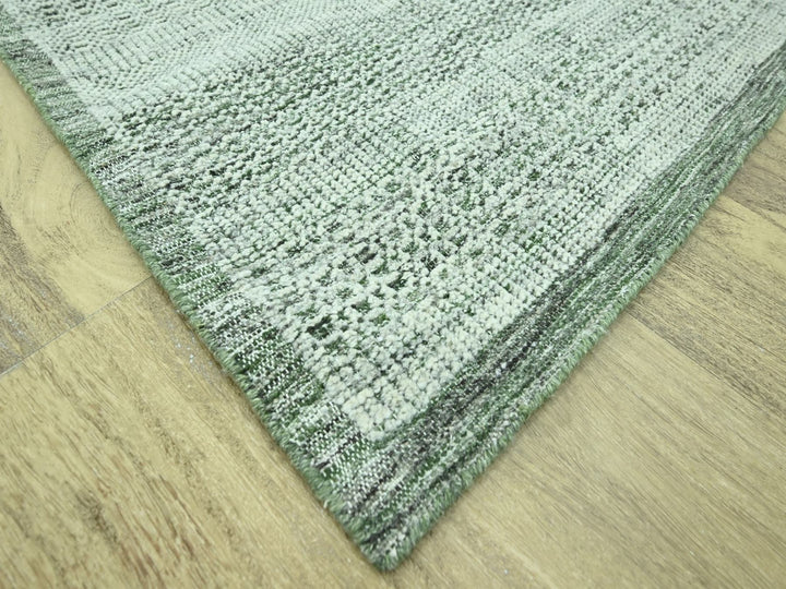 9'1" x 11'11" New Hand Knotted Green Wool Rectangle Oriental Rug - MOA10276985