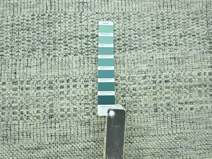 8'10" x 12'2" New Hand Knotted Green Wool Rectangle Oriental Rug - MOA10276986