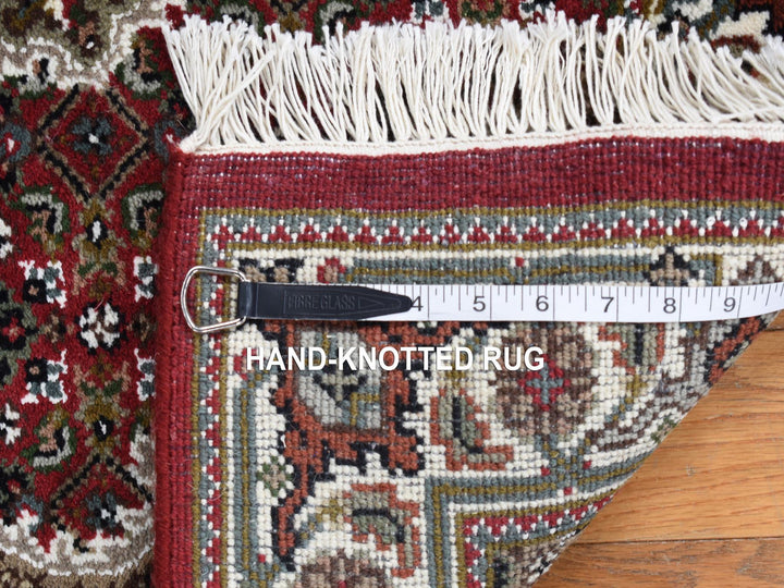 2'8" x 8'5" New Hand Knotted Red Wool & Silk Runner Oriental Rug - MOA10278004
