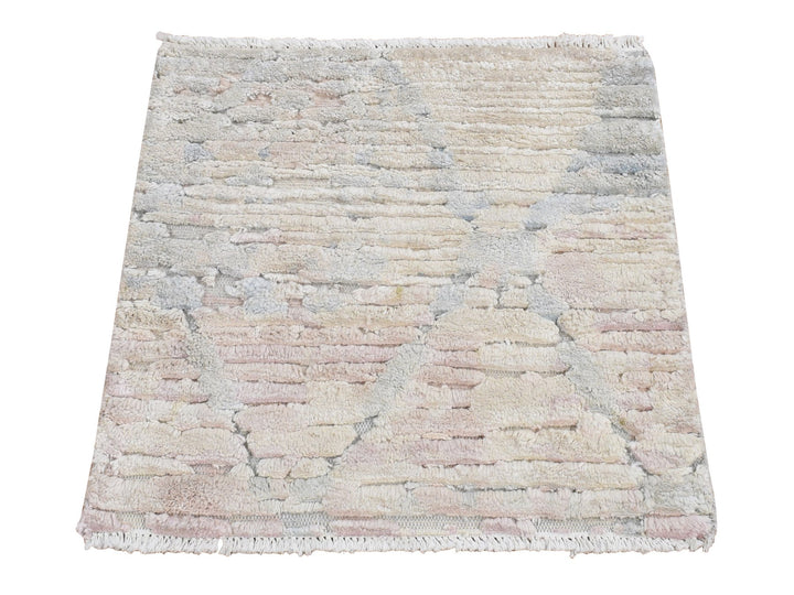2'0" x 2'0" New Hand Knotted Ivory Wool & Pure Silk Square Oriental Rug - MOA10278018