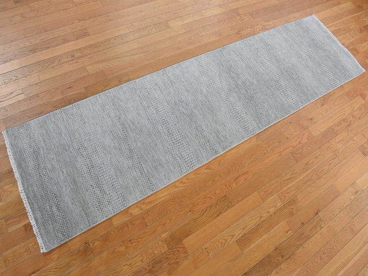 2'6" x 9'10" New Hand Knotted Grey Wool Runner Oriental Rug - MOA10278114