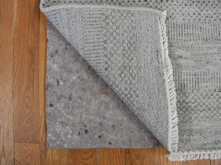 2'6" x 9'10" New Hand Knotted Grey Wool Runner Oriental Rug - MOA10278114